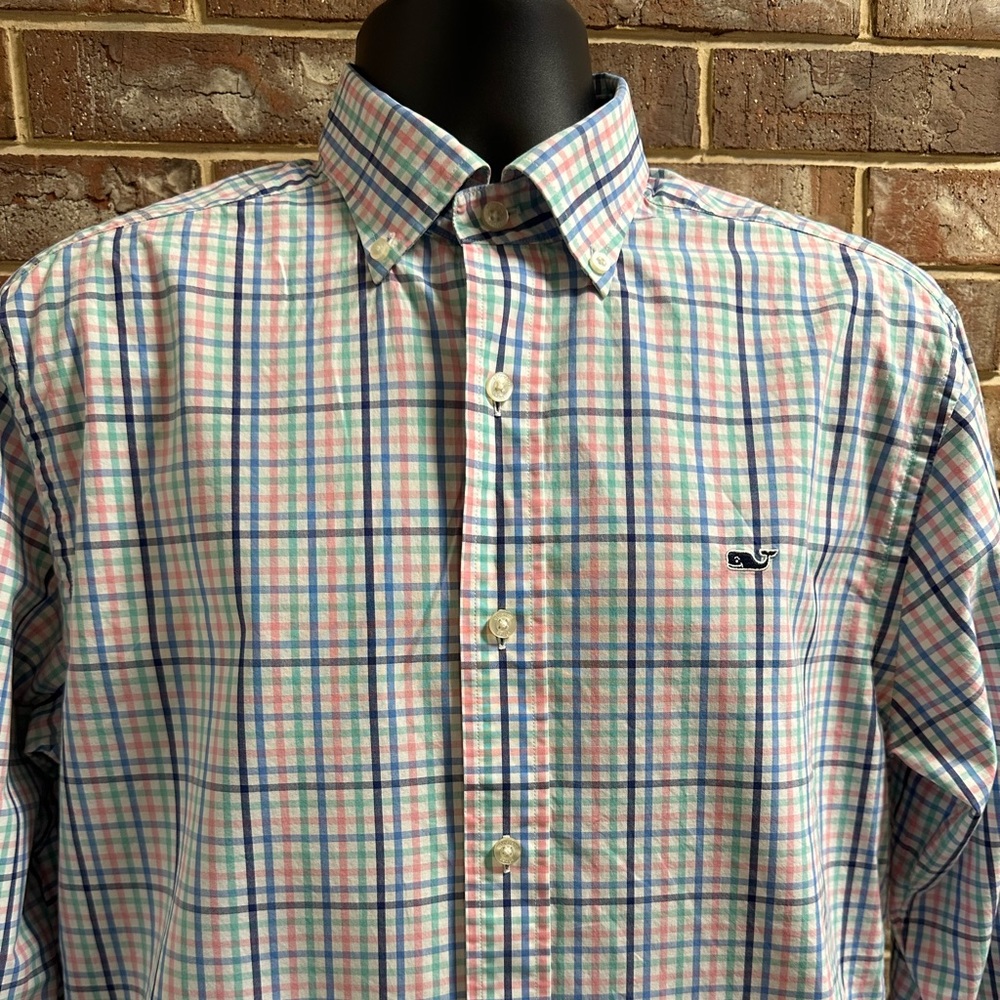 Vineyard Vines Cotton Classic Fit Whale shirt
pastel colors Size M Long Sleeve